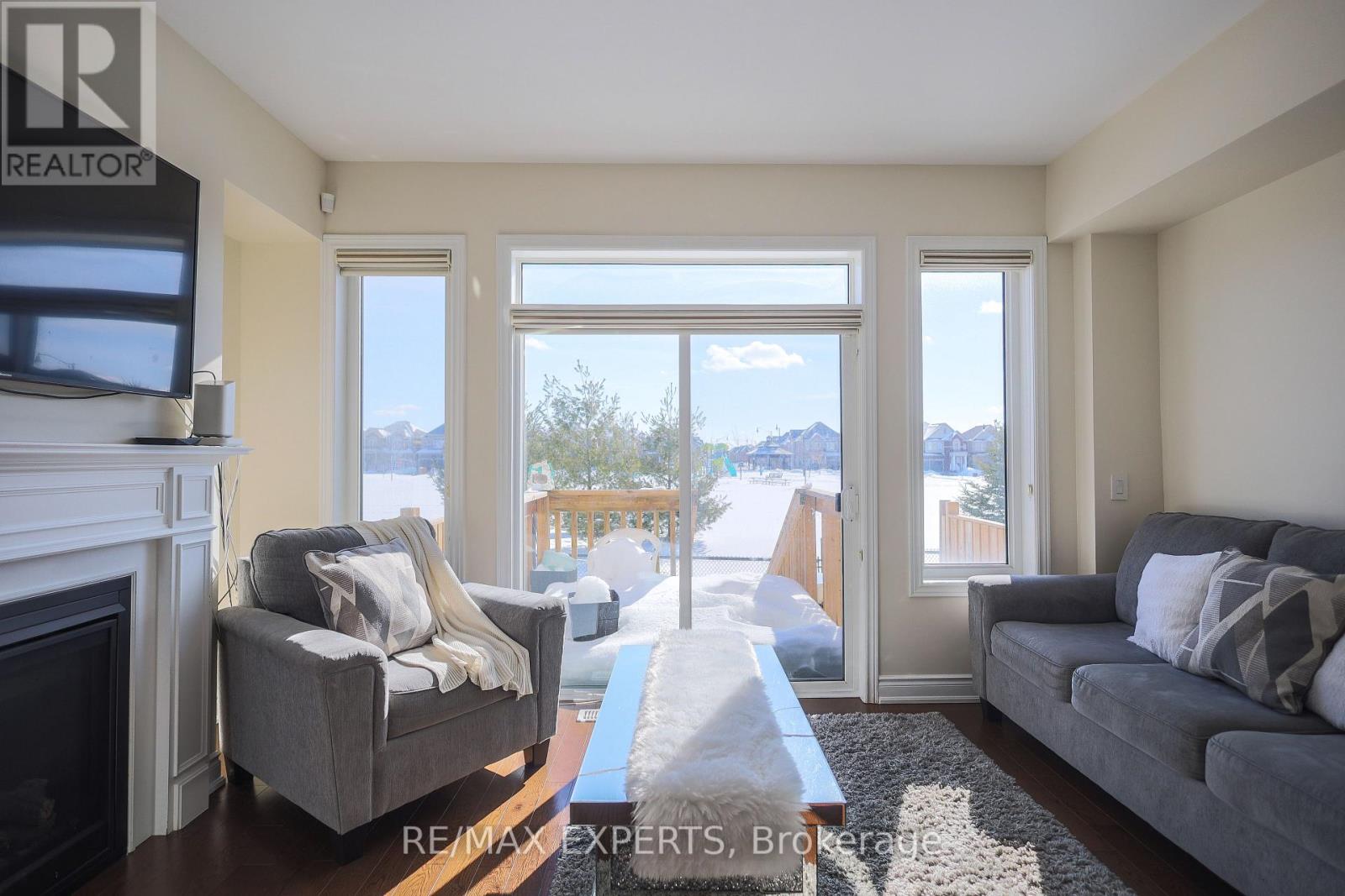 27 Hogan Manor Drive, Brampton, Ontario  L7A 4V3 - Photo 17 - W12788628