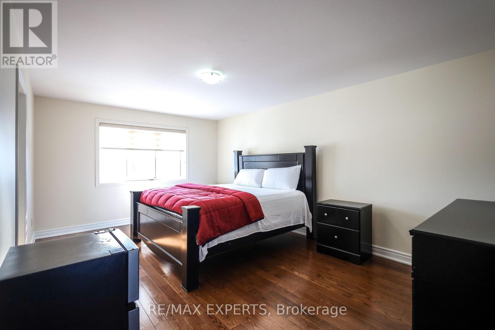 27 Hogan Manor Drive, Brampton, Ontario  L7A 4V3 - Photo 30 - W12788628