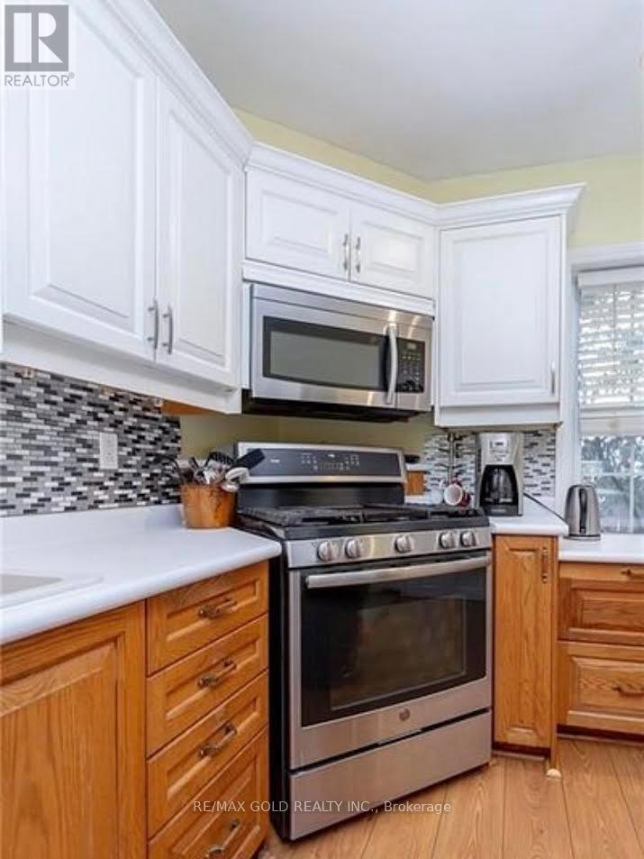 35 William Street, St. Thomas, Ontario  N5R 3H1 - Photo 12 - X12788620