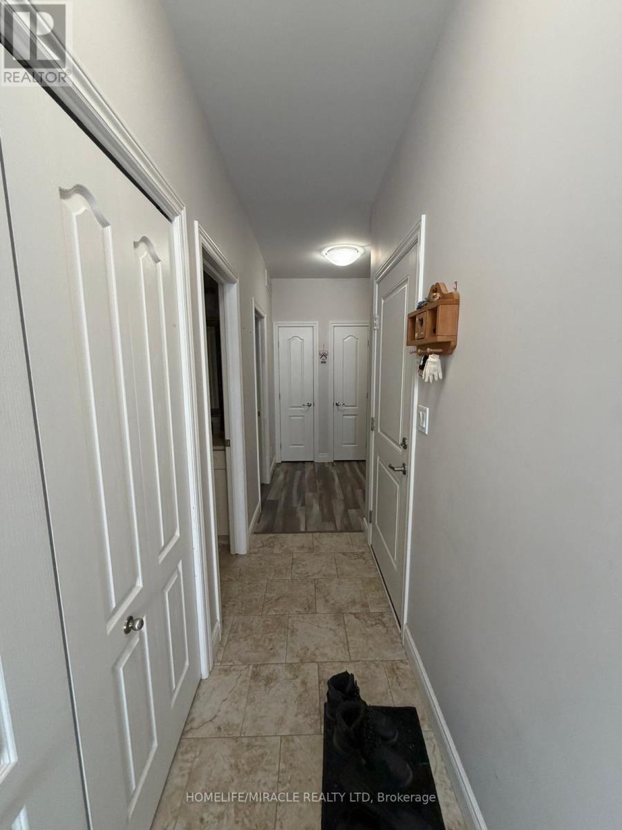 37 Ledgerock Court, Quinte West (Sidney Ward), Ontario  K8R 1G3 - Photo 20 - X12788642