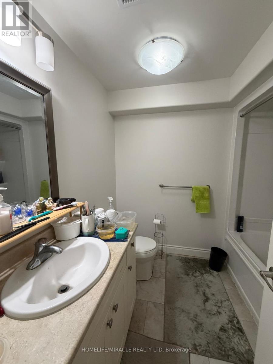 37 Ledgerock Court, Quinte West (Sidney Ward), Ontario  K8R 1G3 - Photo 21 - X12788642