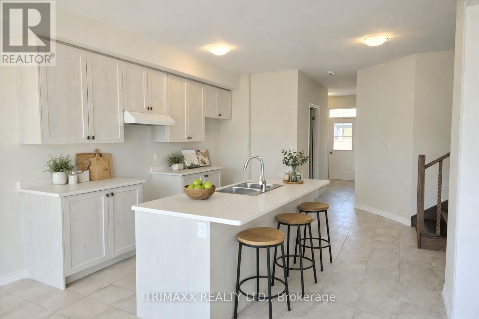 275 Vanilla Trail, Thorold, Ontario  L2V 0L3 - Photo 3 - X12788648