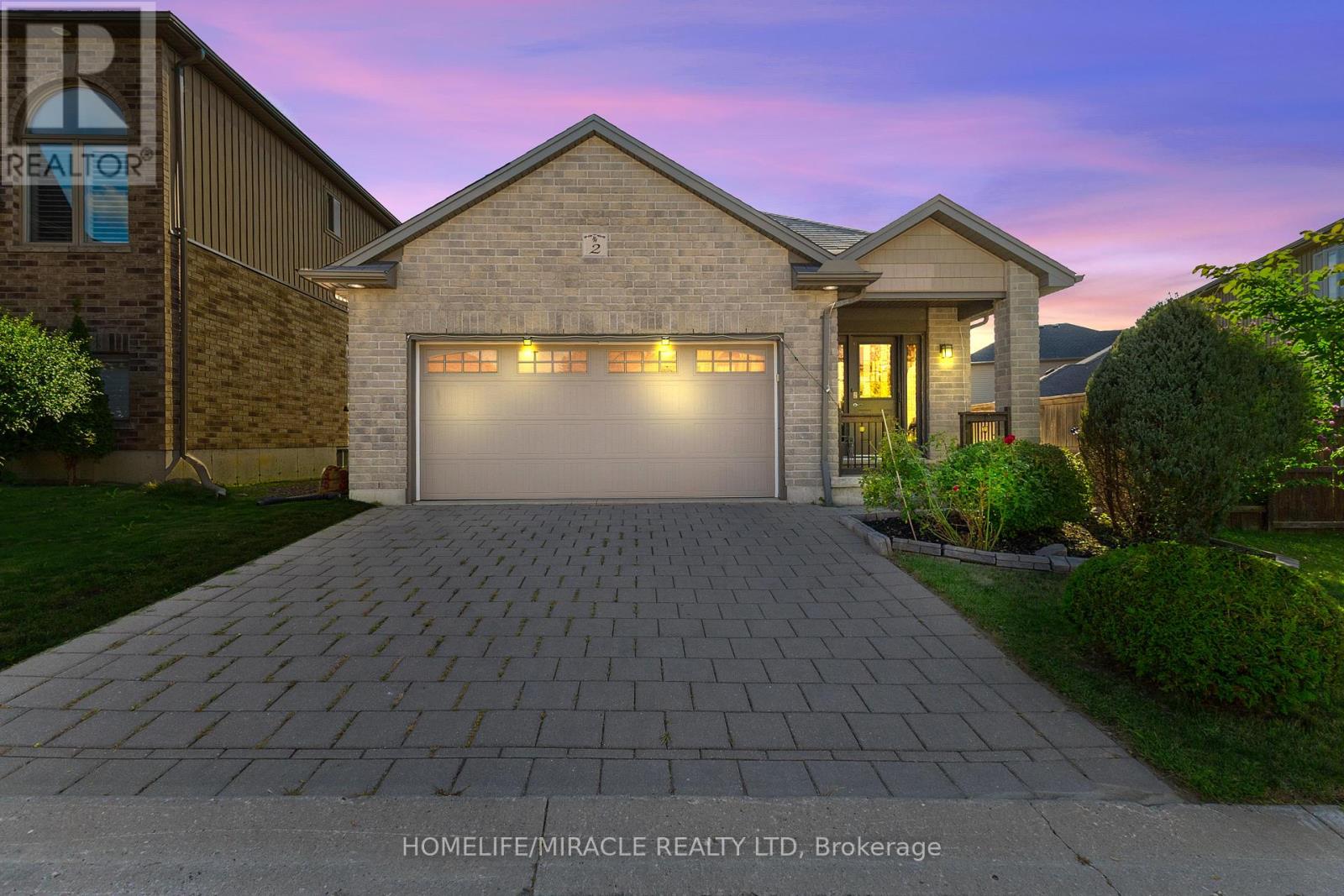 2 - 70 TANOAK DRIVE, London North, Ontario