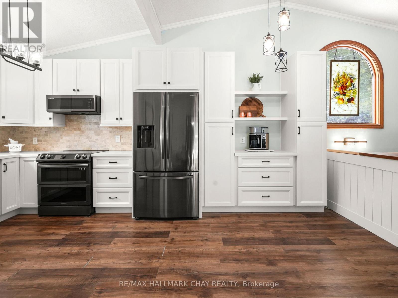 1 Pine River Crescent, Mulmur, Ontario  L9V 3H2 - Photo 10 - X12788670