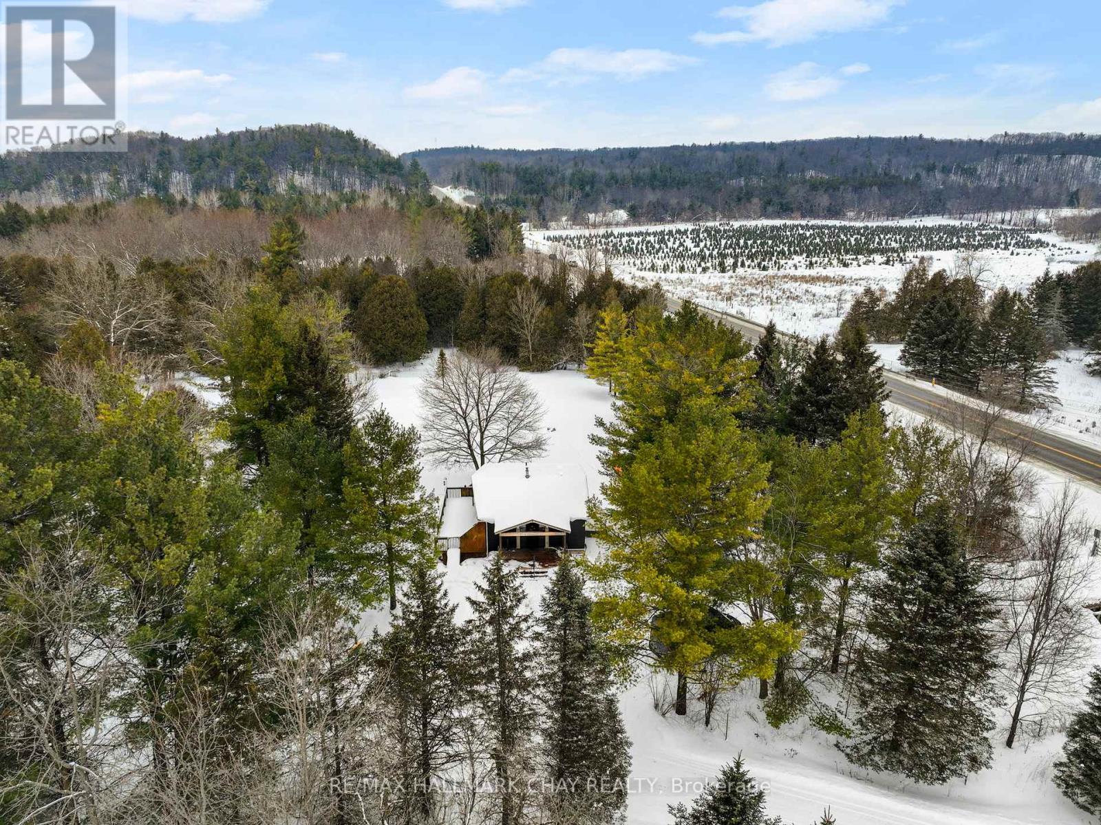 1 Pine River Crescent, Mulmur, Ontario  L9V 3H2 - Photo 41 - X12788670