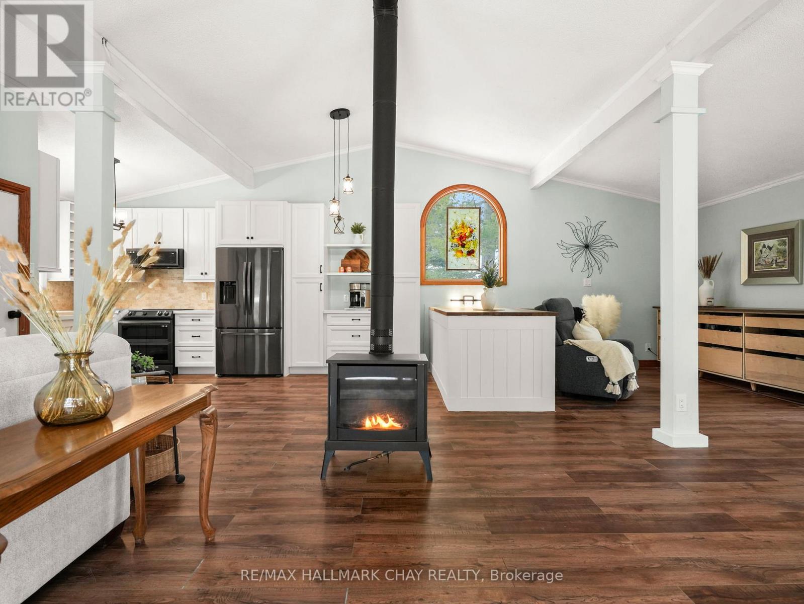 1 Pine River Crescent, Mulmur, Ontario  L9V 3H2 - Photo 5 - X12788670