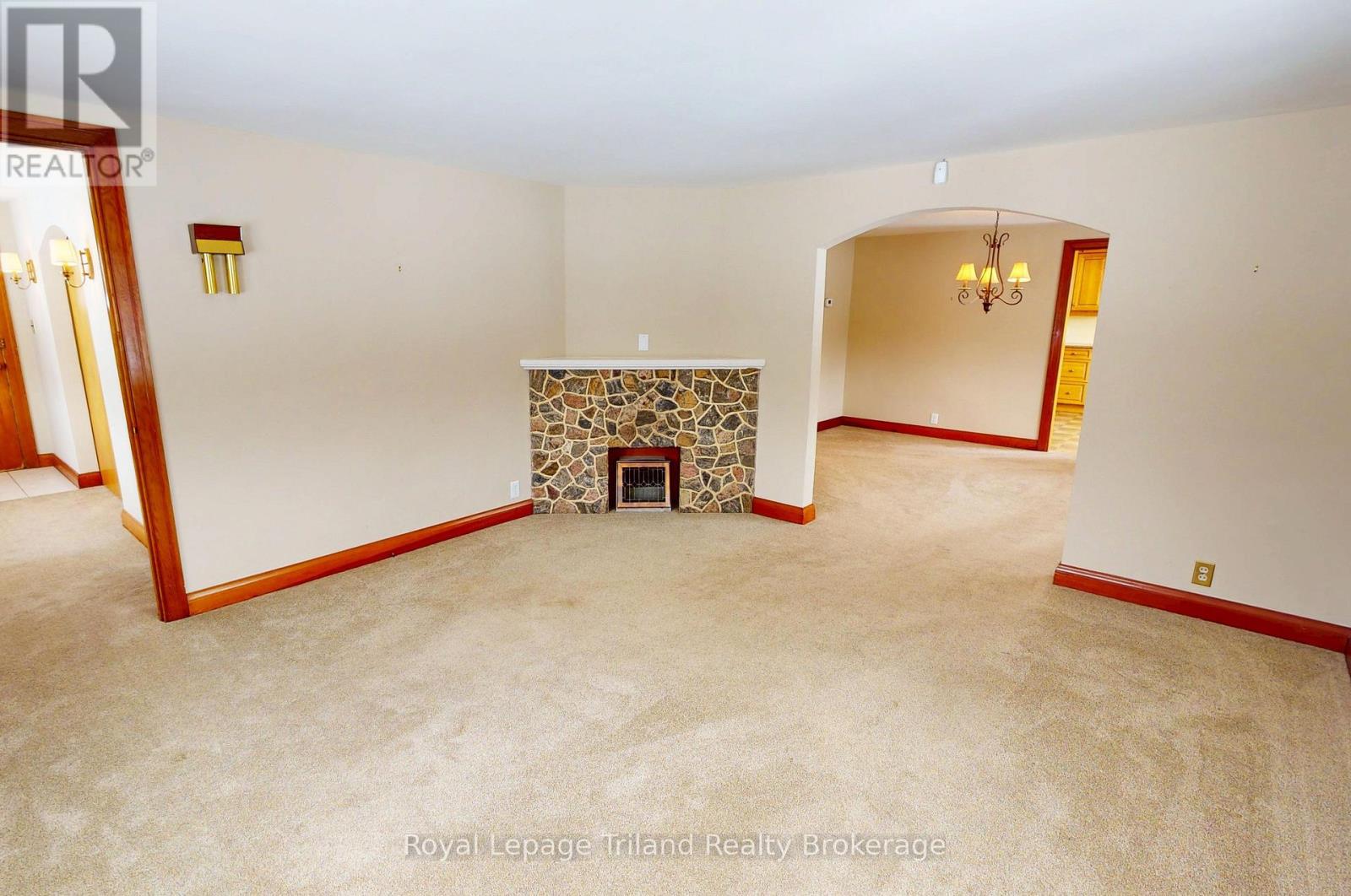 291 Harris Street, Ingersoll, Ontario  N5C 1Y5 - Photo 6 - X12788696