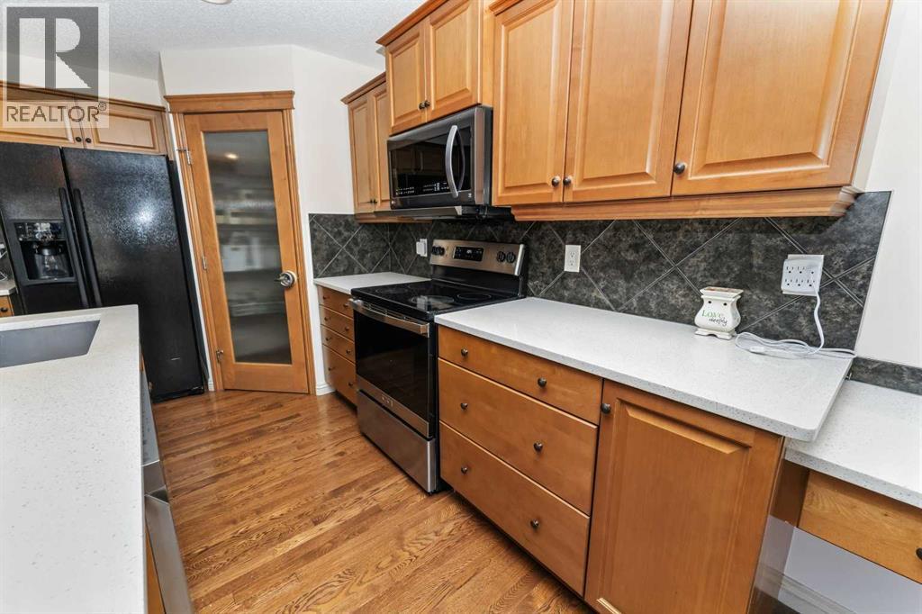 214 Royal Oak Bay Nw, Calgary, Alberta  T3G 6A4 - Photo 14 - A2286427