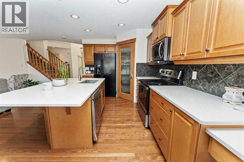 214 Royal Oak Bay Nw, Calgary, Alberta  T3G 6A4 - Photo 16 - A2286427