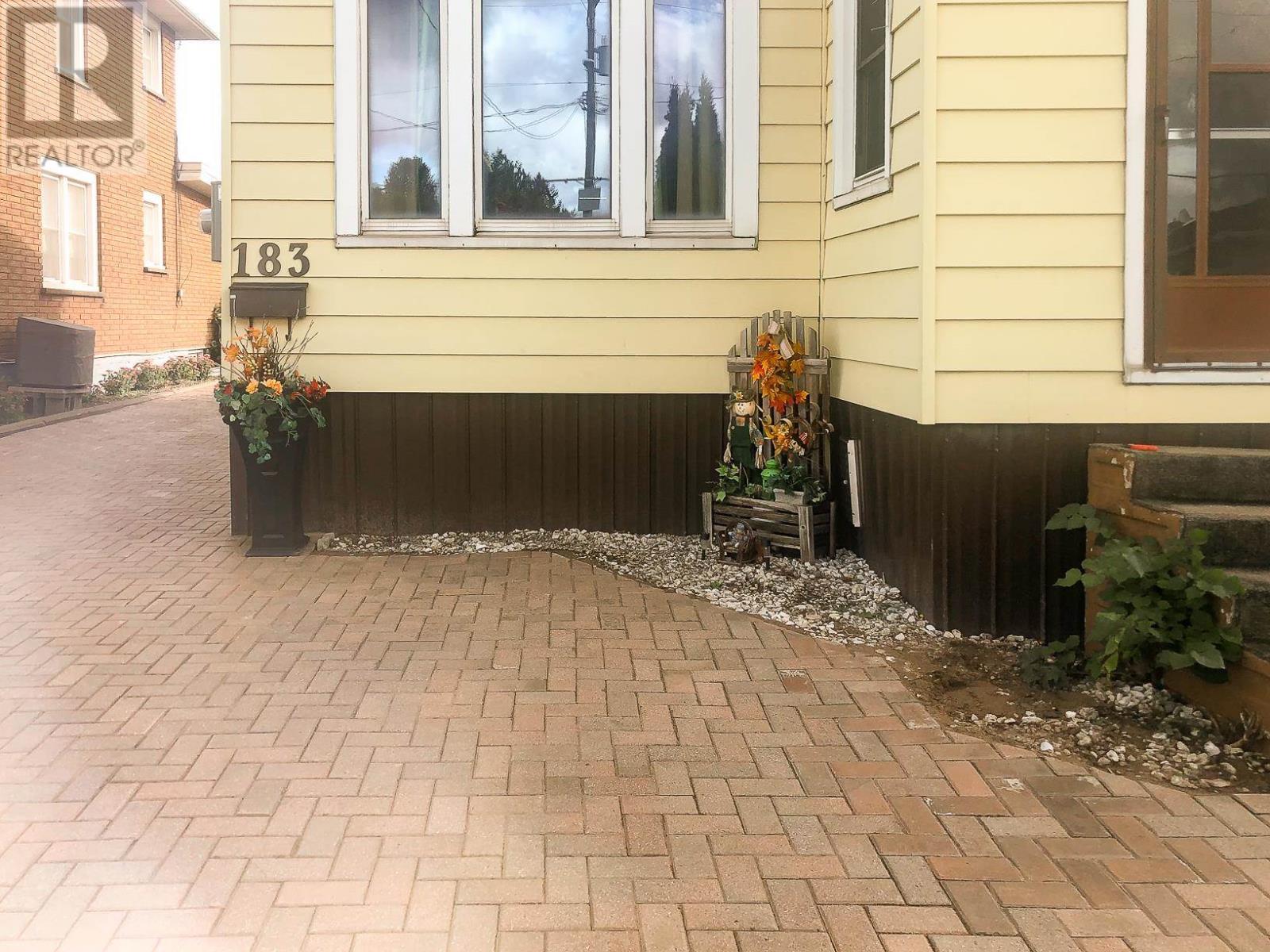 183 Henrietta Ave, Sault Ste. Marie, Ontario  P6C 2A2 - Photo 34 - SM260302