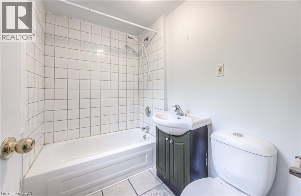 93 Water Street S Unit# Main, Cambridge, Ontario  N1R 3E1 - Photo 11 - 40805195