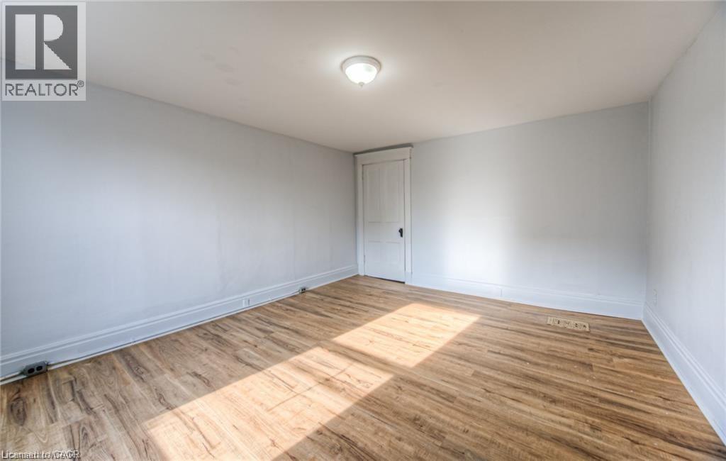 93 Water Street S Unit# Upper, Cambridge, Ontario  N1R 3E1 - Photo 6 - 40805120