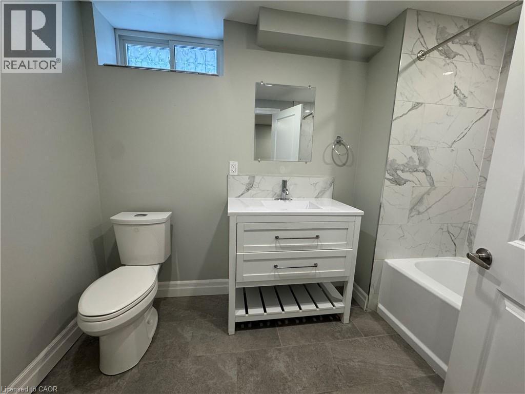 10 Bonfair Court Unit# Lower, Kitchener, Ontario  N2M 4P5 - Photo 2 - 40803366