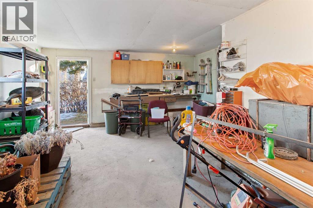 124 Main Street, Edberg, Alberta  T0B 1J0 - Photo 17 - A2282180