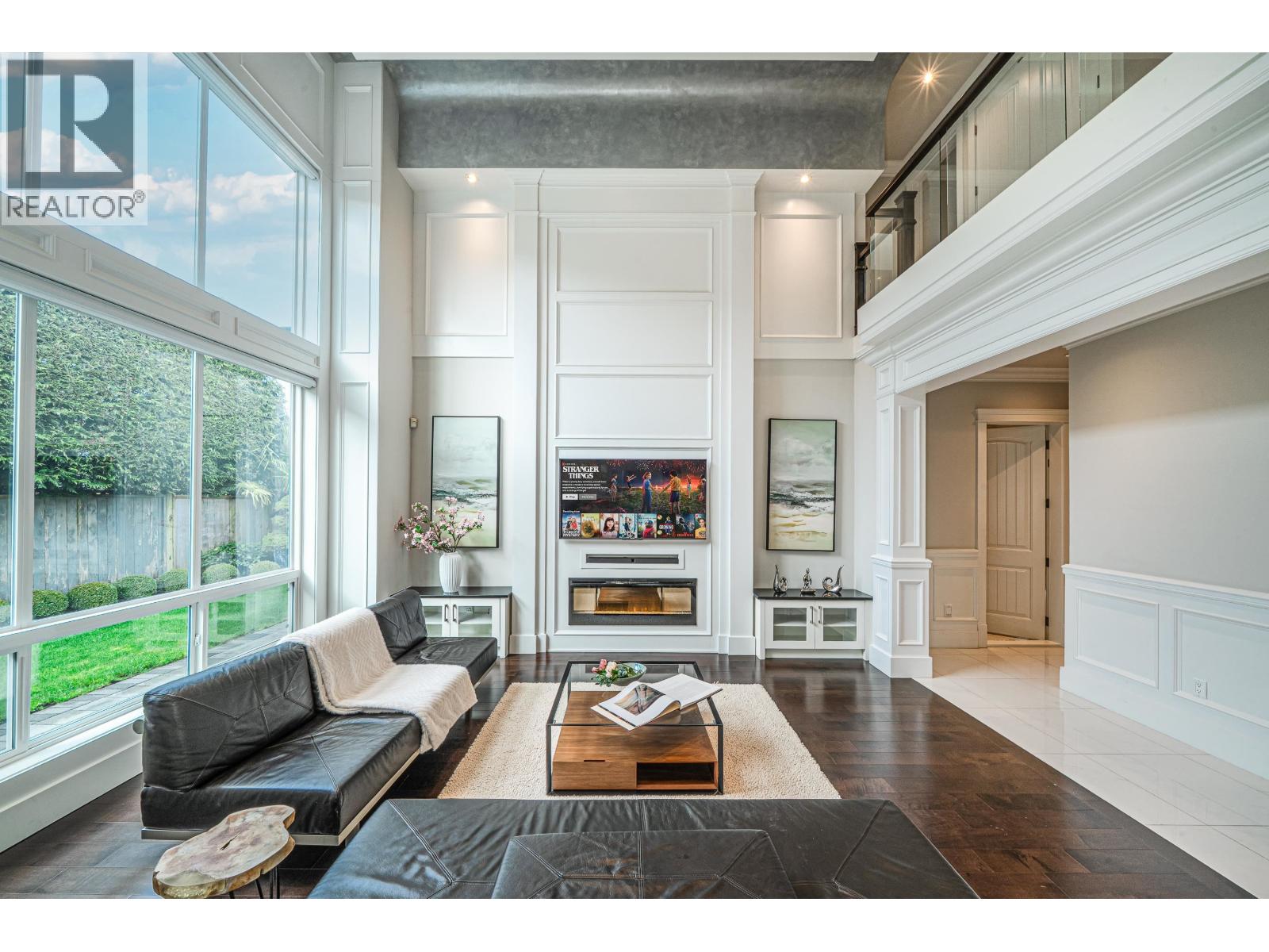 Listing Picture 9 of 39 : 9240 CHAPMOND CRESCENT, Richmond / 烈治文 - 魯藝地產 Yvonne Lu Group - MLS Medallion Club Member