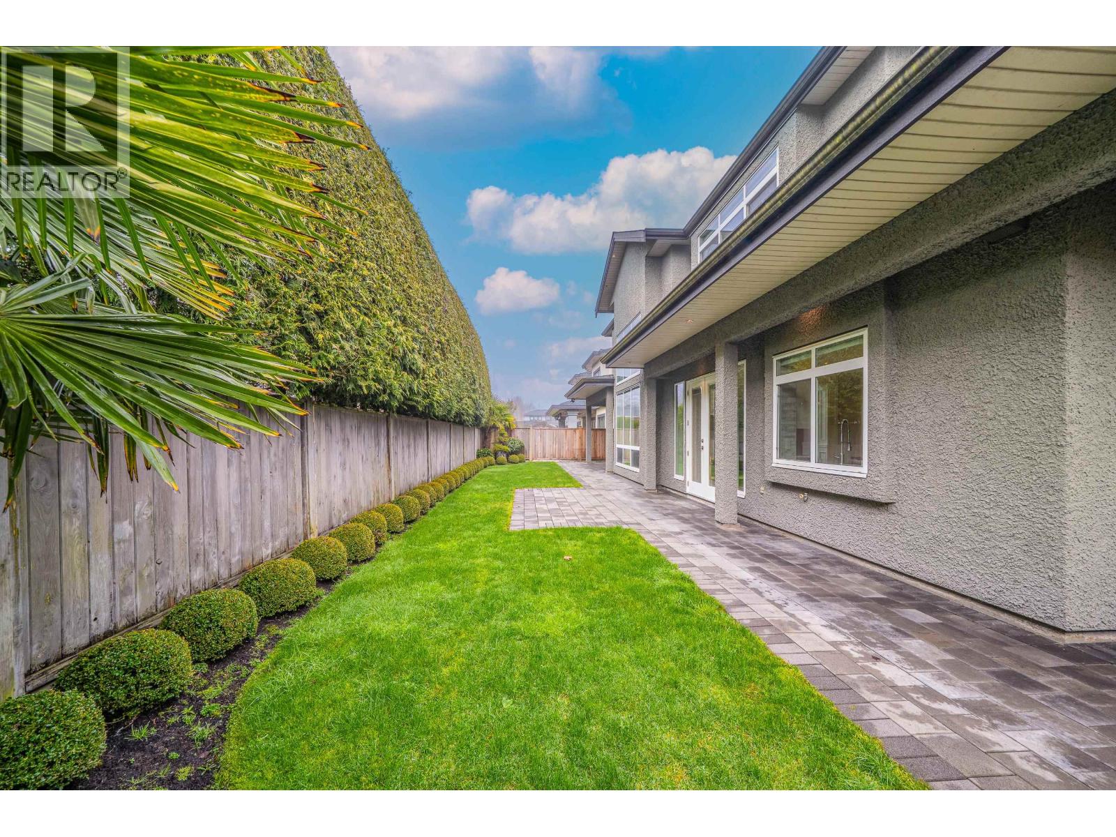 Listing Picture 38 of 39 : 9240 CHAPMOND CRESCENT, Richmond / 烈治文 - 魯藝地產 Yvonne Lu Group - MLS Medallion Club Member