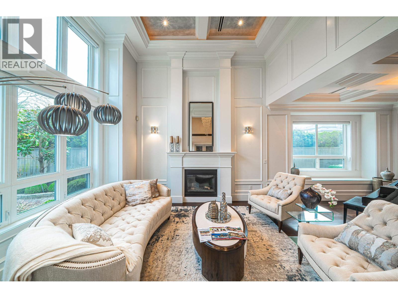 Listing Picture 4 of 39 : 9240 CHAPMOND CRESCENT, Richmond / 烈治文 - 魯藝地產 Yvonne Lu Group - MLS Medallion Club Member