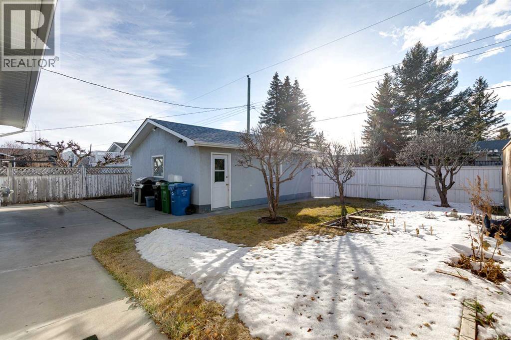 5611 Maidstone Crescent Ne, Calgary, Alberta  T2A 4C3 - Photo 29 - A2282564