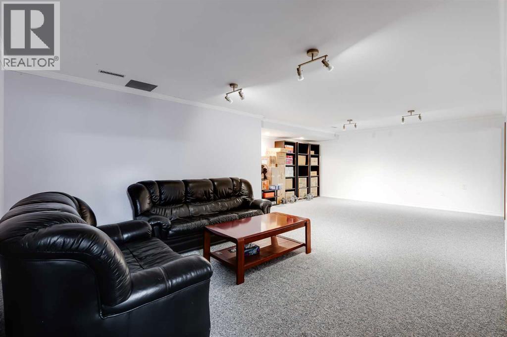 5611 Maidstone Crescent Ne, Calgary, Alberta  T2A 4C3 - Photo 20 - A2282564