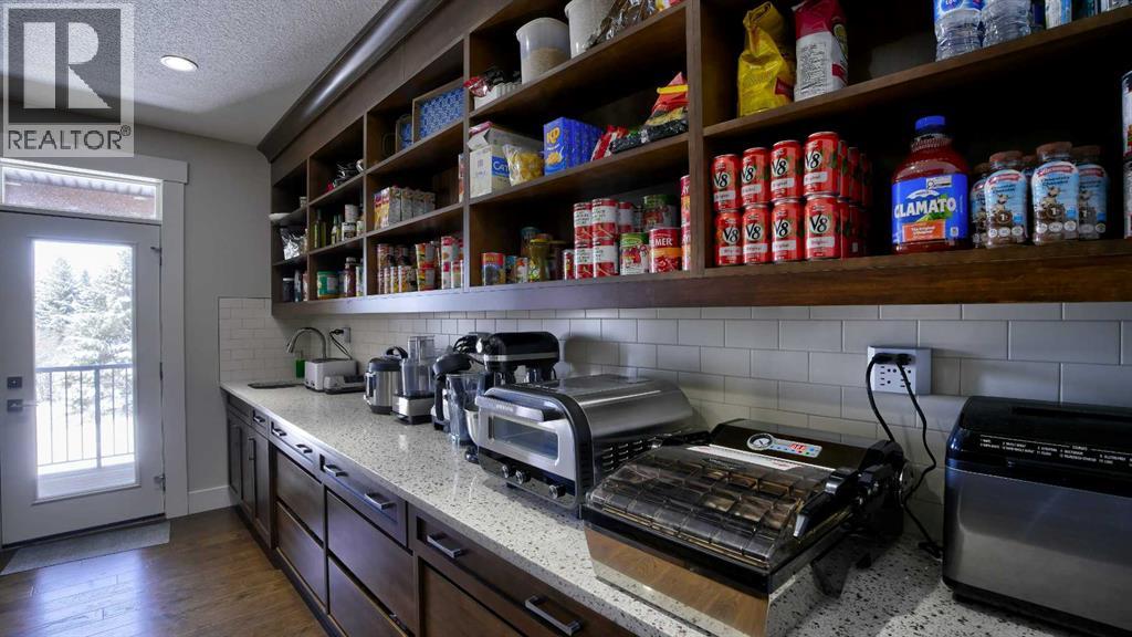 41211 Township Road 250 Township, Rural Rocky View County, Alberta  T3Z 2P8 - Photo 14 - A2284769