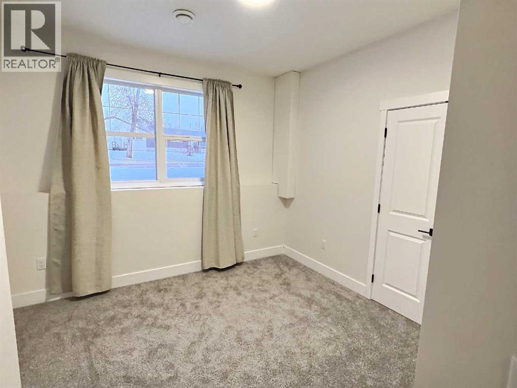 5209 57 Avenue, Ponoka, Alberta  T4J 1G6 - Photo 13 - A2286157