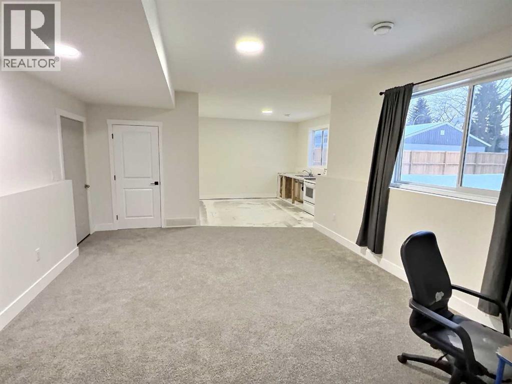 5209 57 Avenue, Ponoka, Alberta  T4J 1G6 - Photo 8 - A2286157