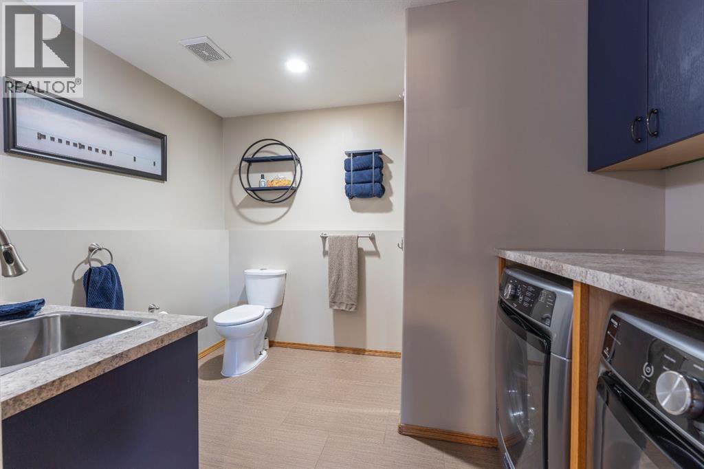 14 Riviera Drive, Lacombe, Alberta  T4L 2H6 - Photo 21 - A2286047