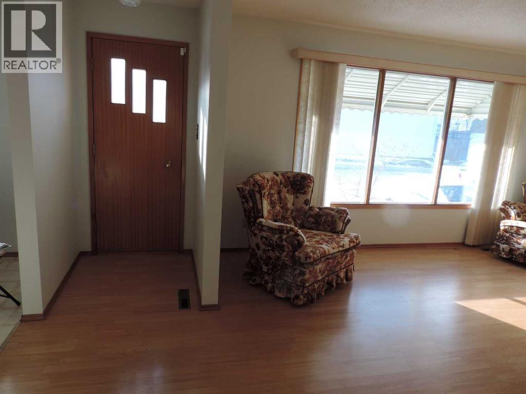 5014 51 Avenue, Rimbey, Alberta  T0C 2J0 - Photo 12 - A2285820