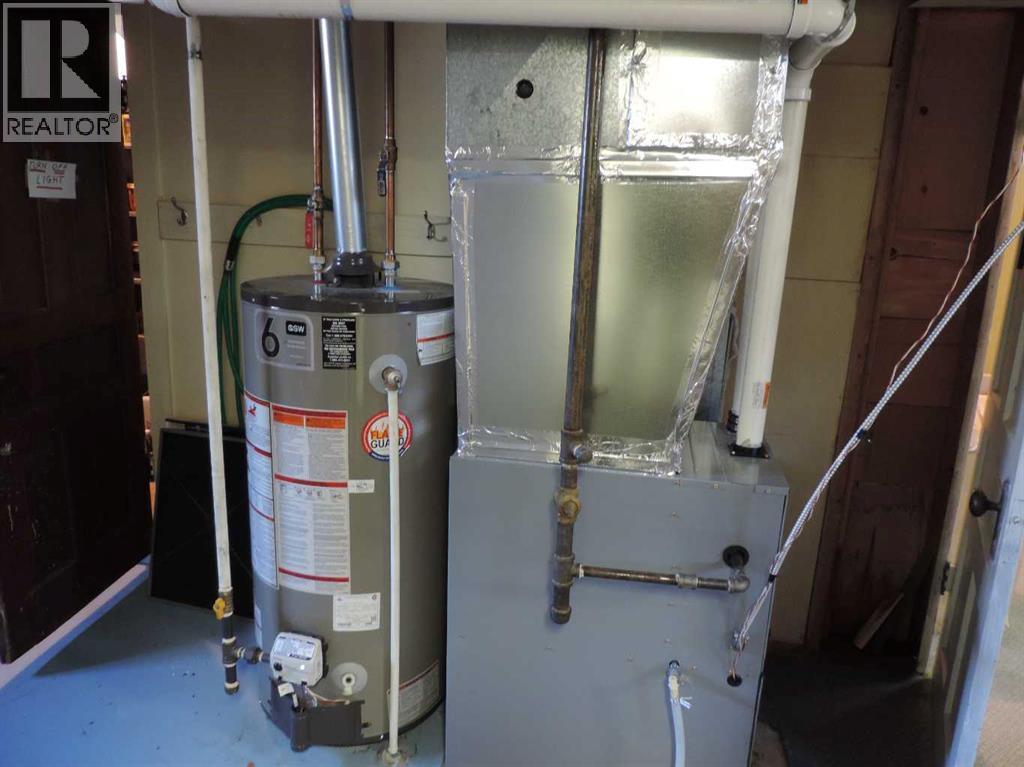 5014 51 Avenue, Rimbey, Alberta  T0C 2J0 - Photo 27 - A2285820