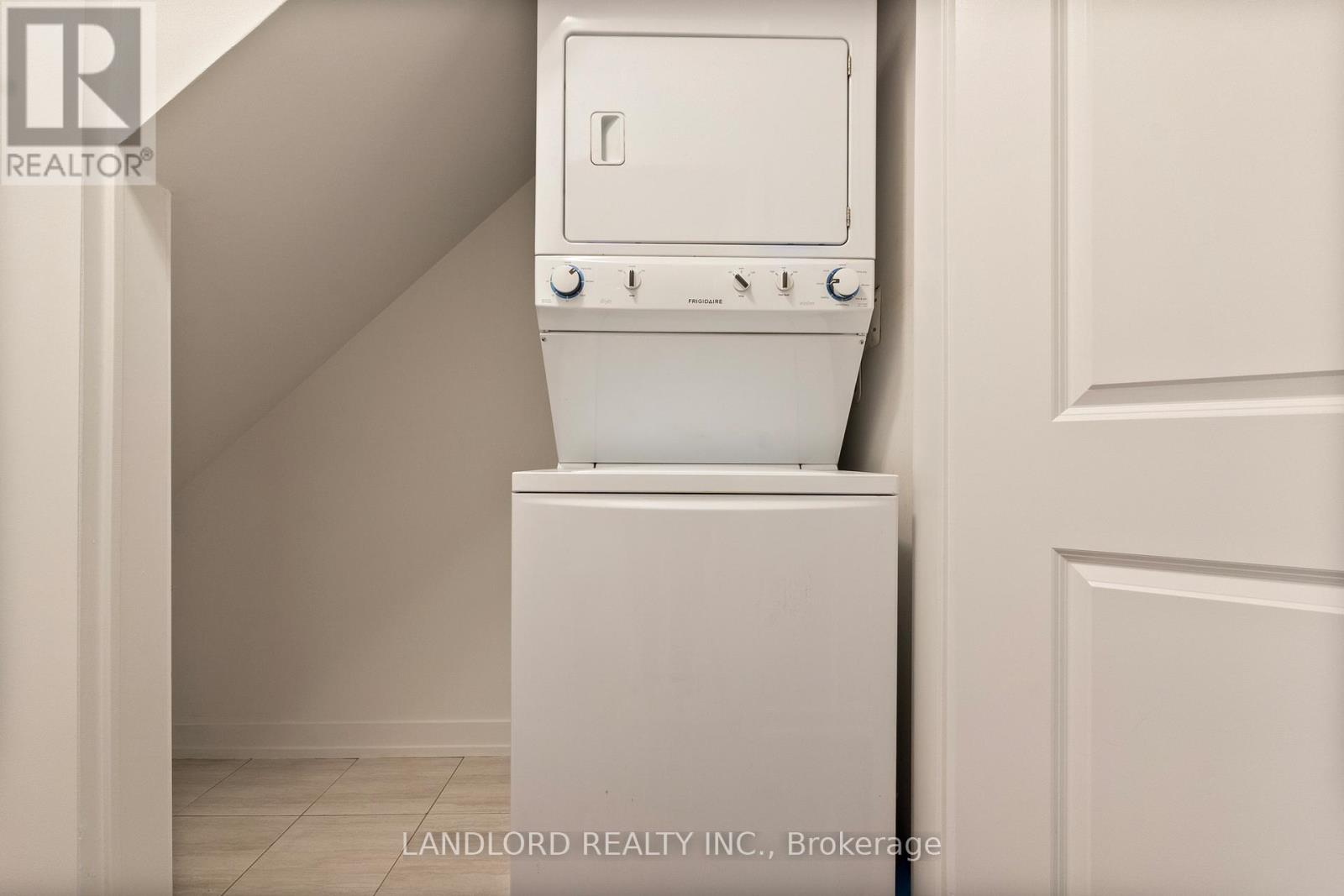 46 - 869 Wilson Avenue, Toronto, Ontario  M3K 0A4 - Photo 13 - W12788458