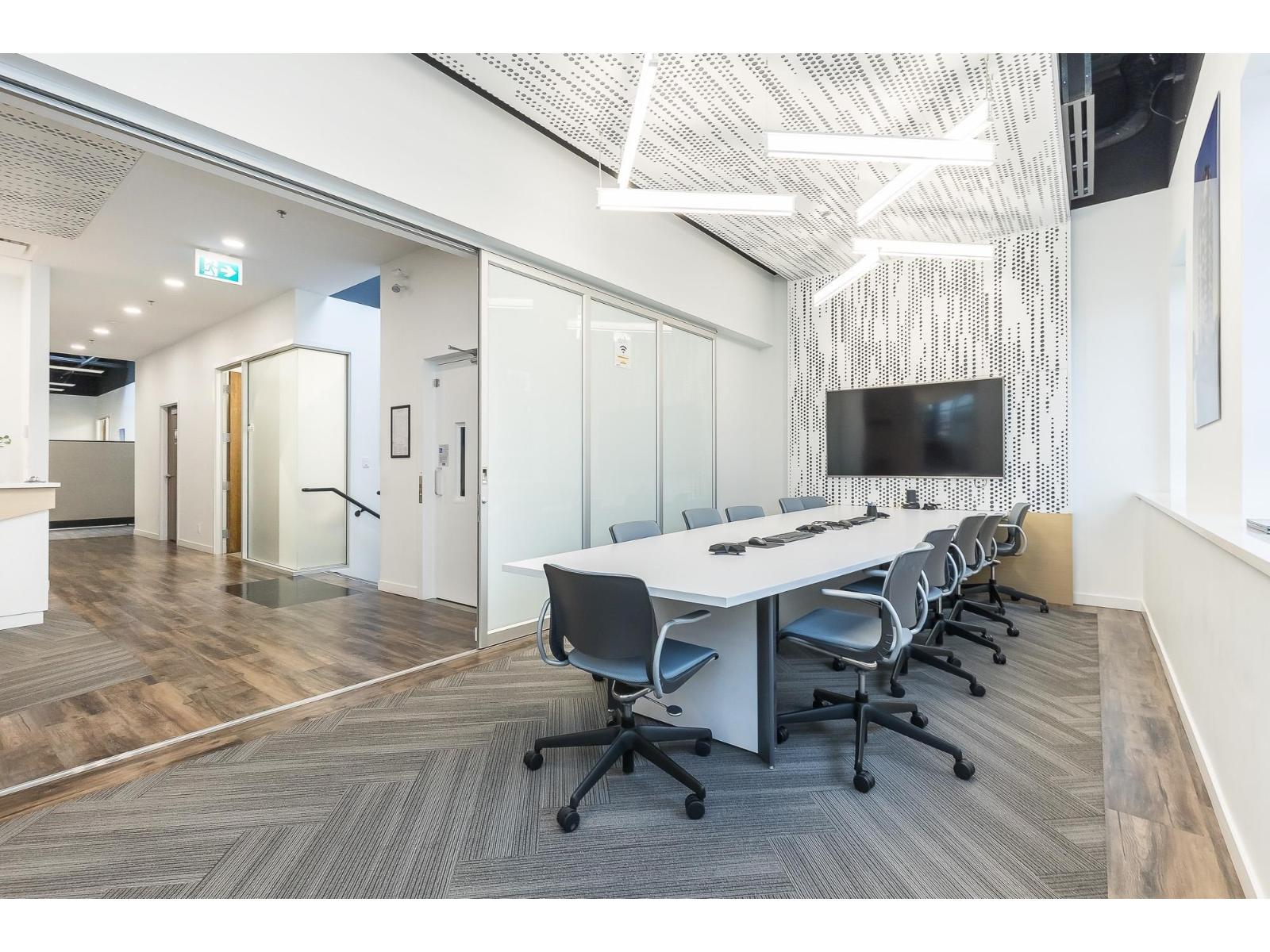 105 & 205 43995 Progress Way, West Chilliwack, Chilliwack, British Columbia  V2R 0E6 - Photo 11 - C8076208