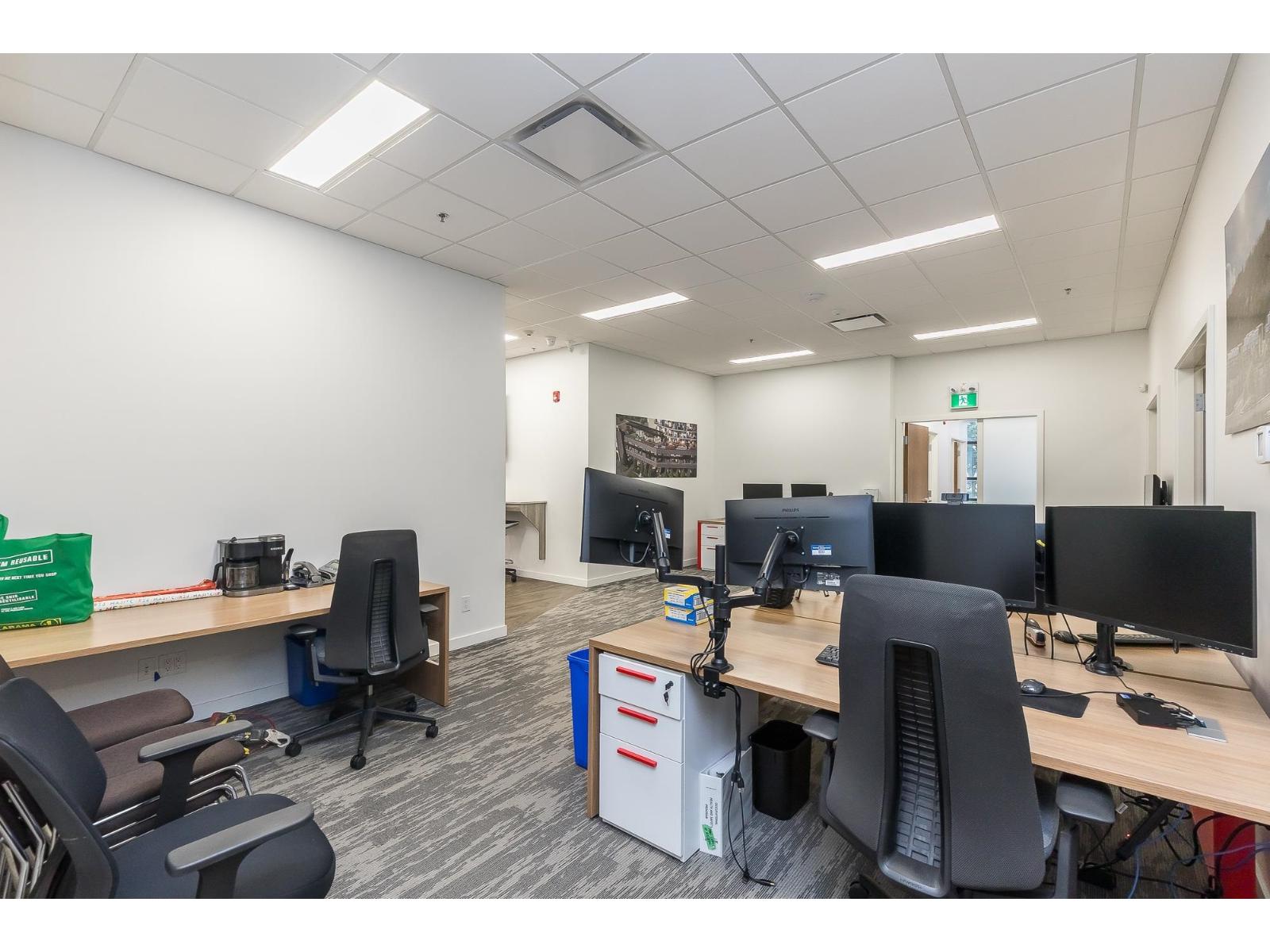 105 & 205 43995 Progress Way, West Chilliwack, Chilliwack, British Columbia  V2R 0E6 - Photo 35 - C8076208