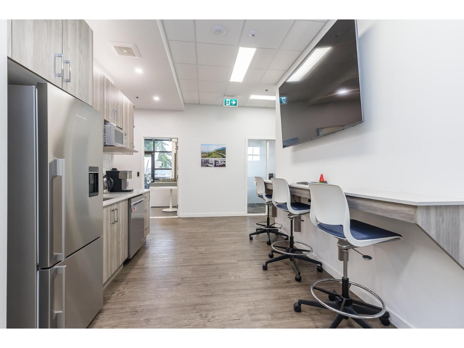 105 & 205 43995 Progress Way, West Chilliwack, Chilliwack, British Columbia  V2R 0E6 - Photo 36 - C8076208