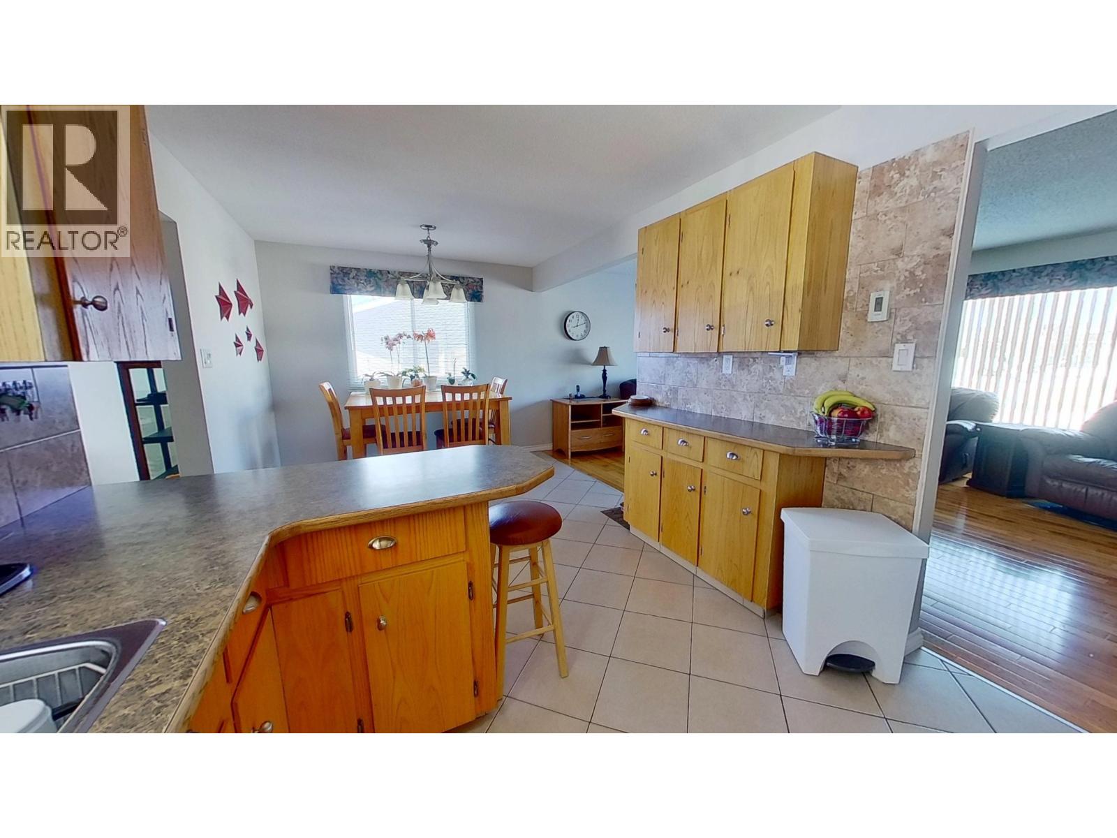 9507 104 Avenue, Fort St. John, British Columbia  V1J 2J8 - Photo 14 - R3089873