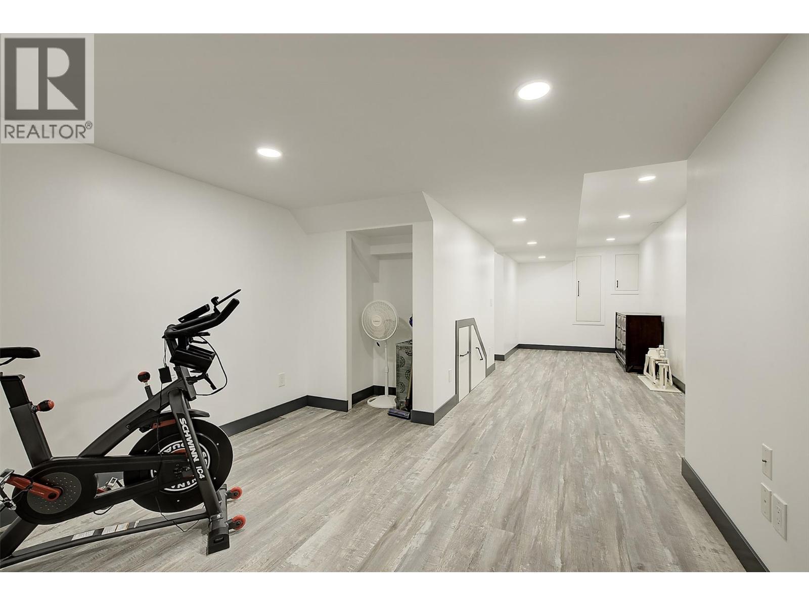 2094 Tomat Avenue, Kelowna, British Columbia  V1Z 3J2 - Photo 27 - 10375728