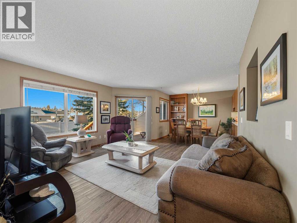 12 Deer Ridge Close Se, Calgary, Alberta  T2J 7C2 - Photo 11 - A2284269