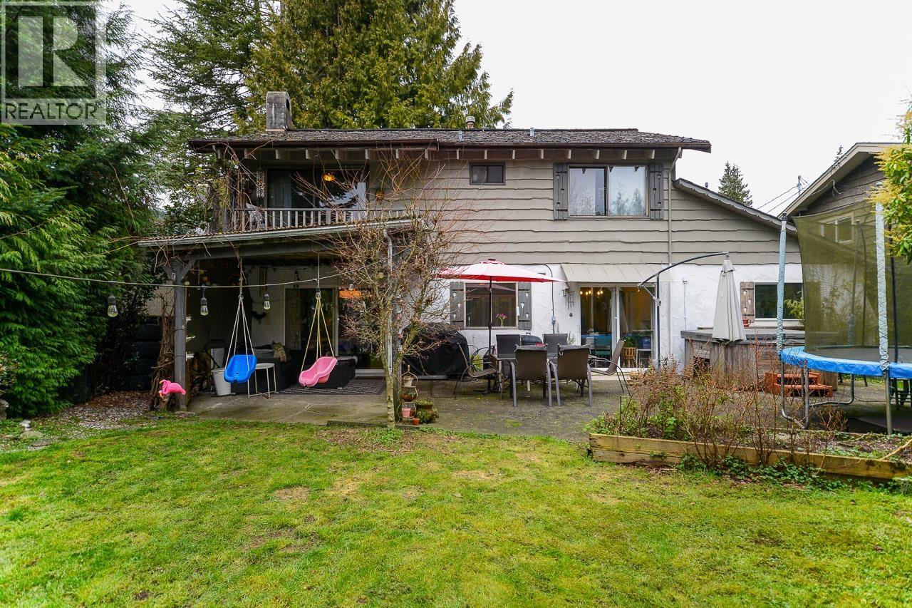 1733 Ross Road, North Vancouver, British Columbia  V7J 1V8 - Photo 22 - R3089413