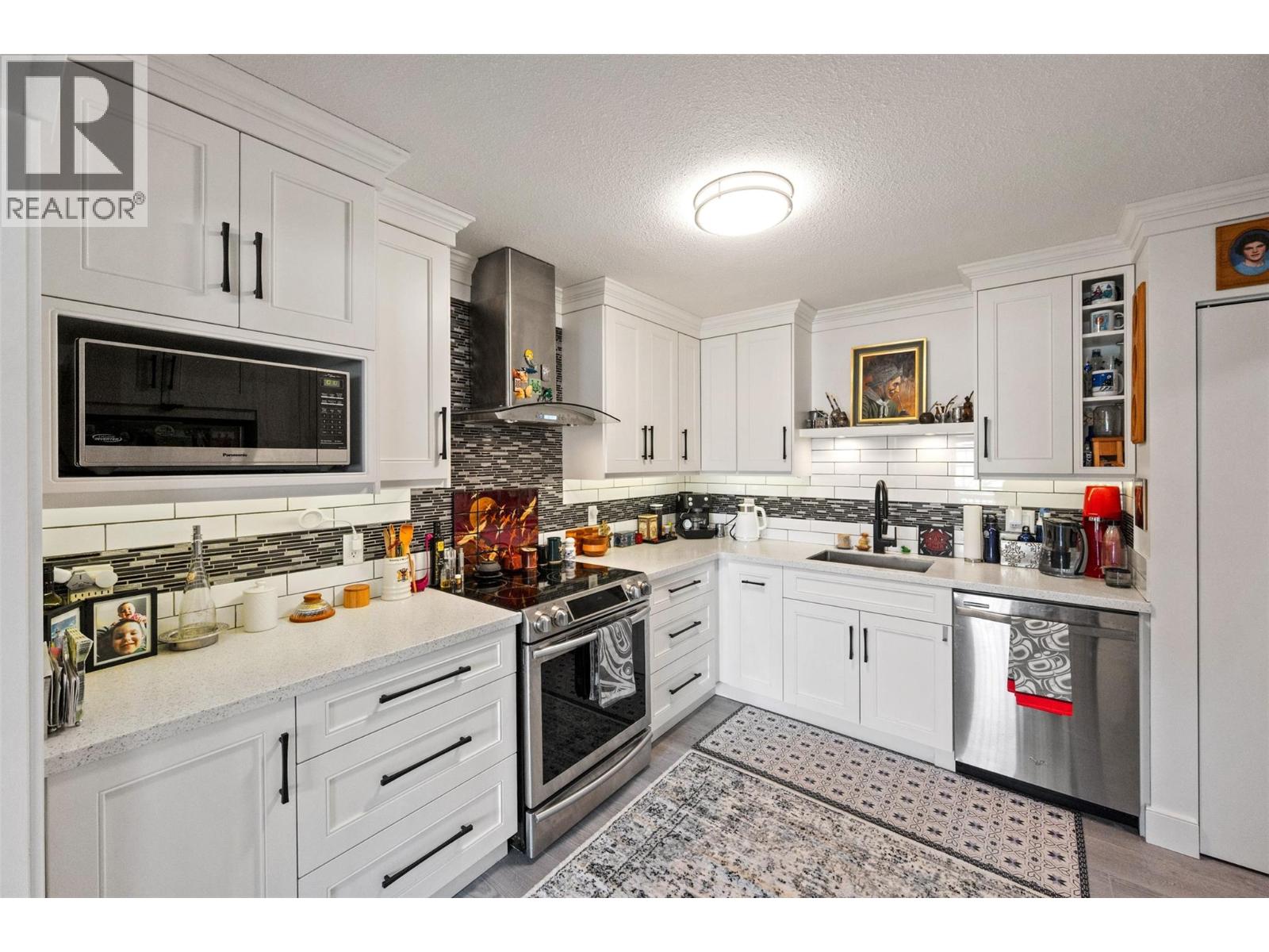 1820 Atkinson Street Unit# 304, Penticton, British Columbia  V2A 7M6 - Photo 6 - 10376024