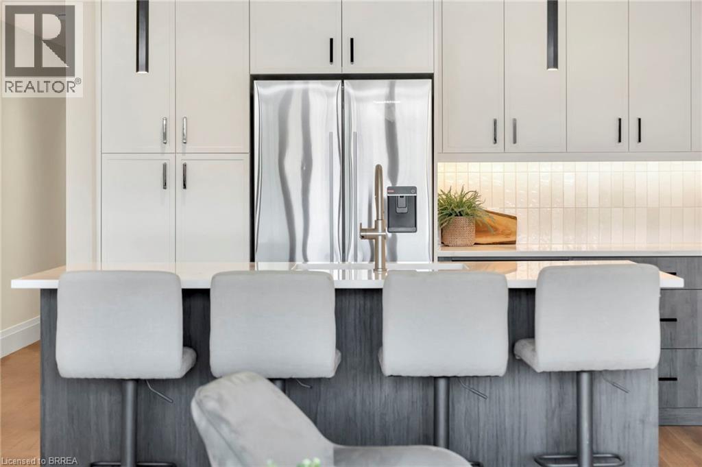 7 Grand River Street N Unit# 203, Paris, Ontario  N3L 2L9 - Photo 3 - 40805012