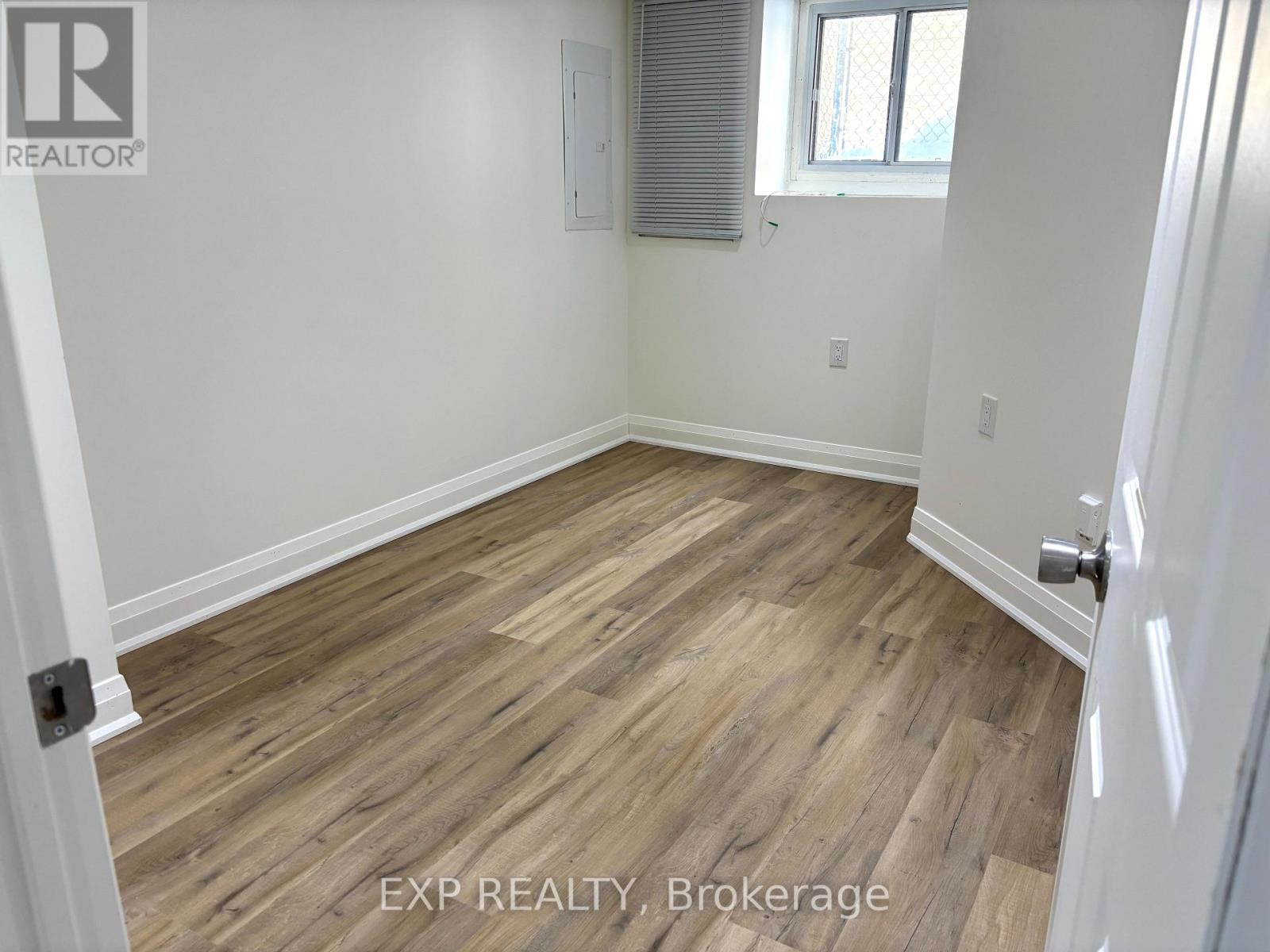 Bsmt - 85 Searle Avenue, Toronto, Ontario  M3H 4A6 - Photo 16 - C12788674