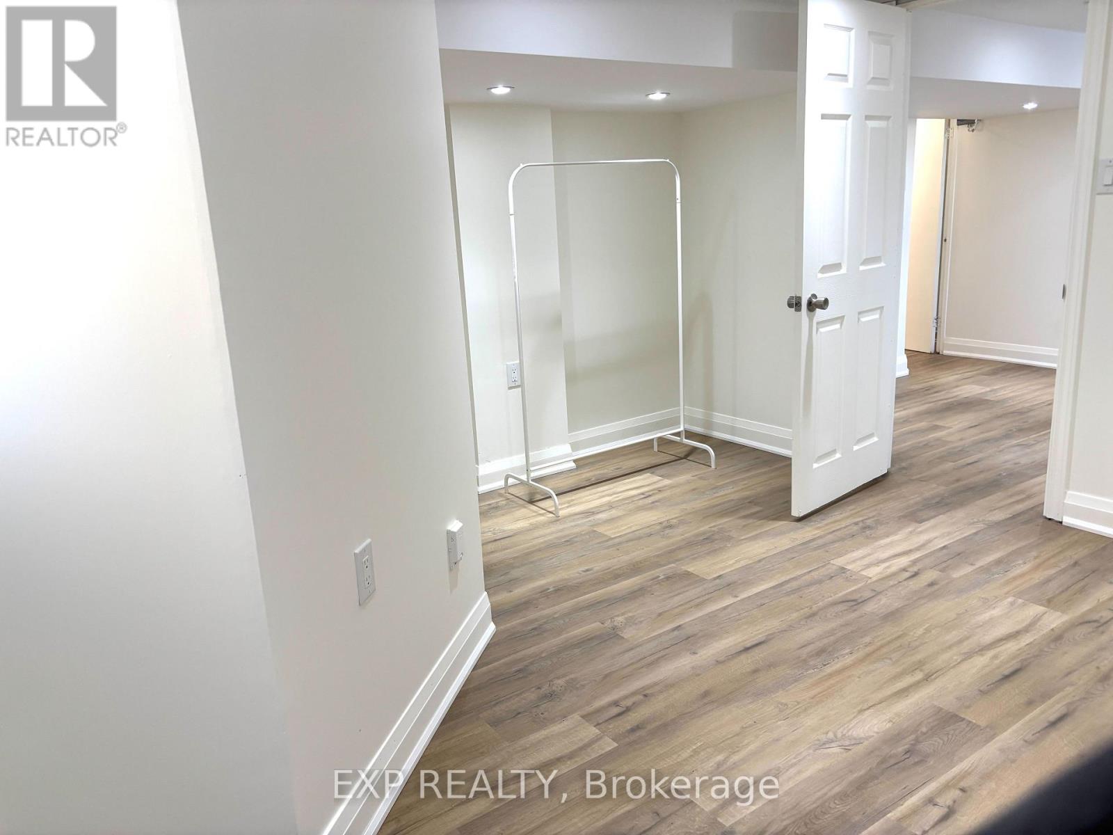 Bsmt - 85 Searle Avenue, Toronto, Ontario  M3H 4A6 - Photo 17 - C12788674