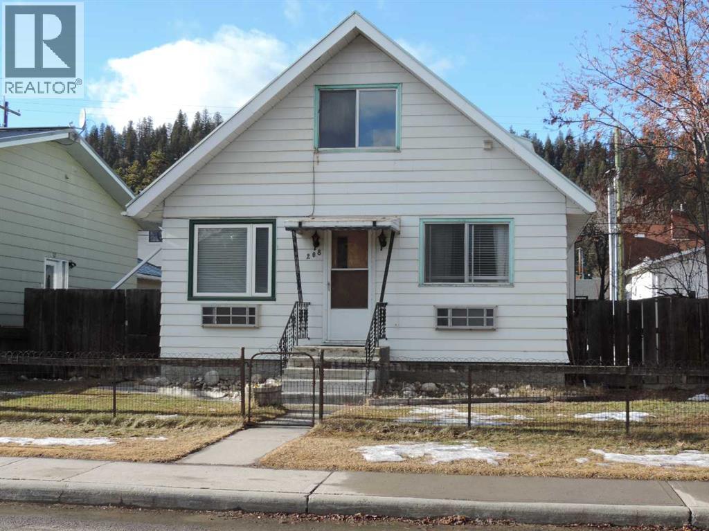 208 Patricia Street, jasper, Alberta