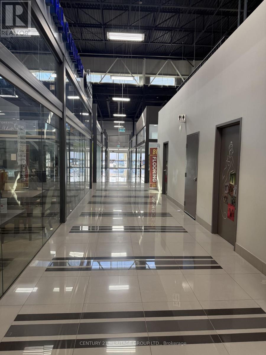 310 - 7250 Keele Street, Vaughan (Concord), Ontario  L4K 1Z8 - Photo 4 - N12788684