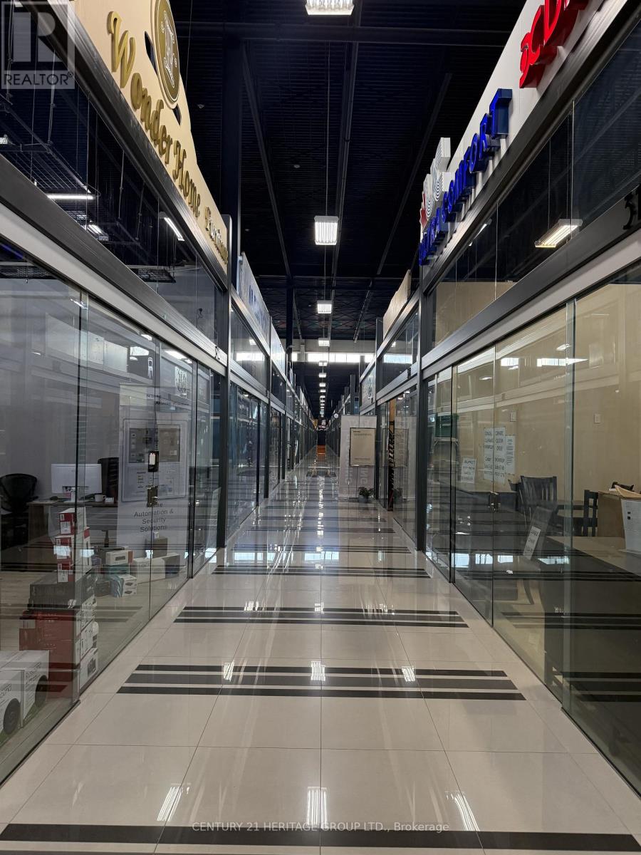 310 - 7250 Keele Street, Vaughan (Concord), Ontario  L4K 1Z8 - Photo 5 - N12788684