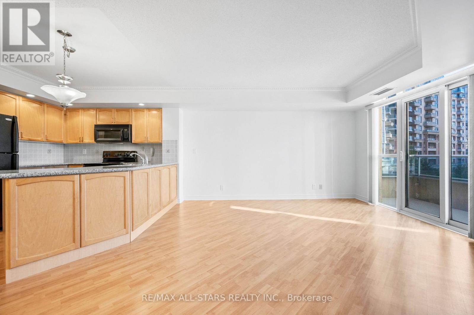 536 - 33 Cox Boulevard, Markham, Ontario  L3R 8A6 - Photo 17 - N12788688