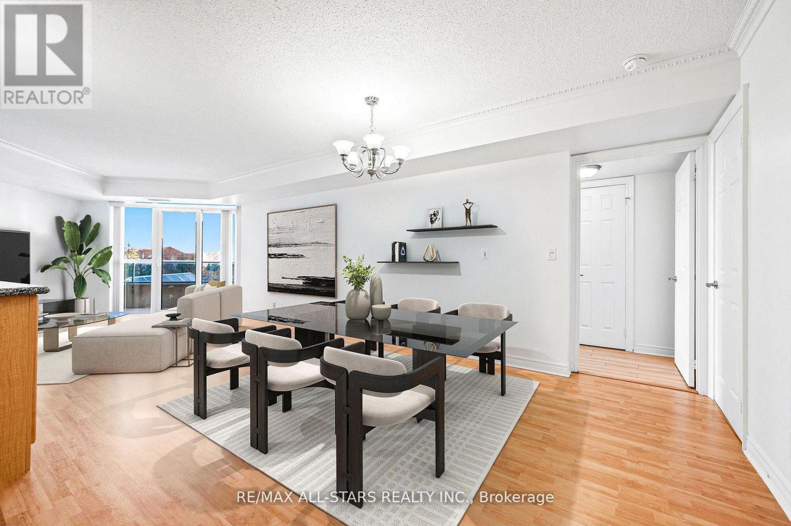 536 - 33 Cox Boulevard, Markham, Ontario  L3R 8A6 - Photo 4 - N12788688