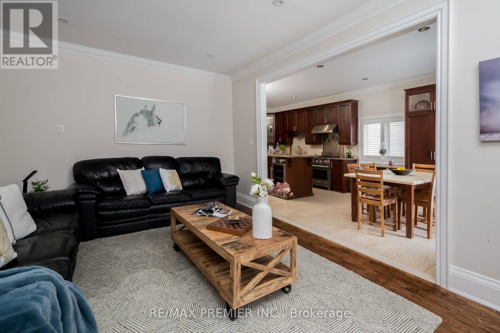 128 Clarence Street, Vaughan, Ontario  L4L 1L3 - Photo 19 - N12788706