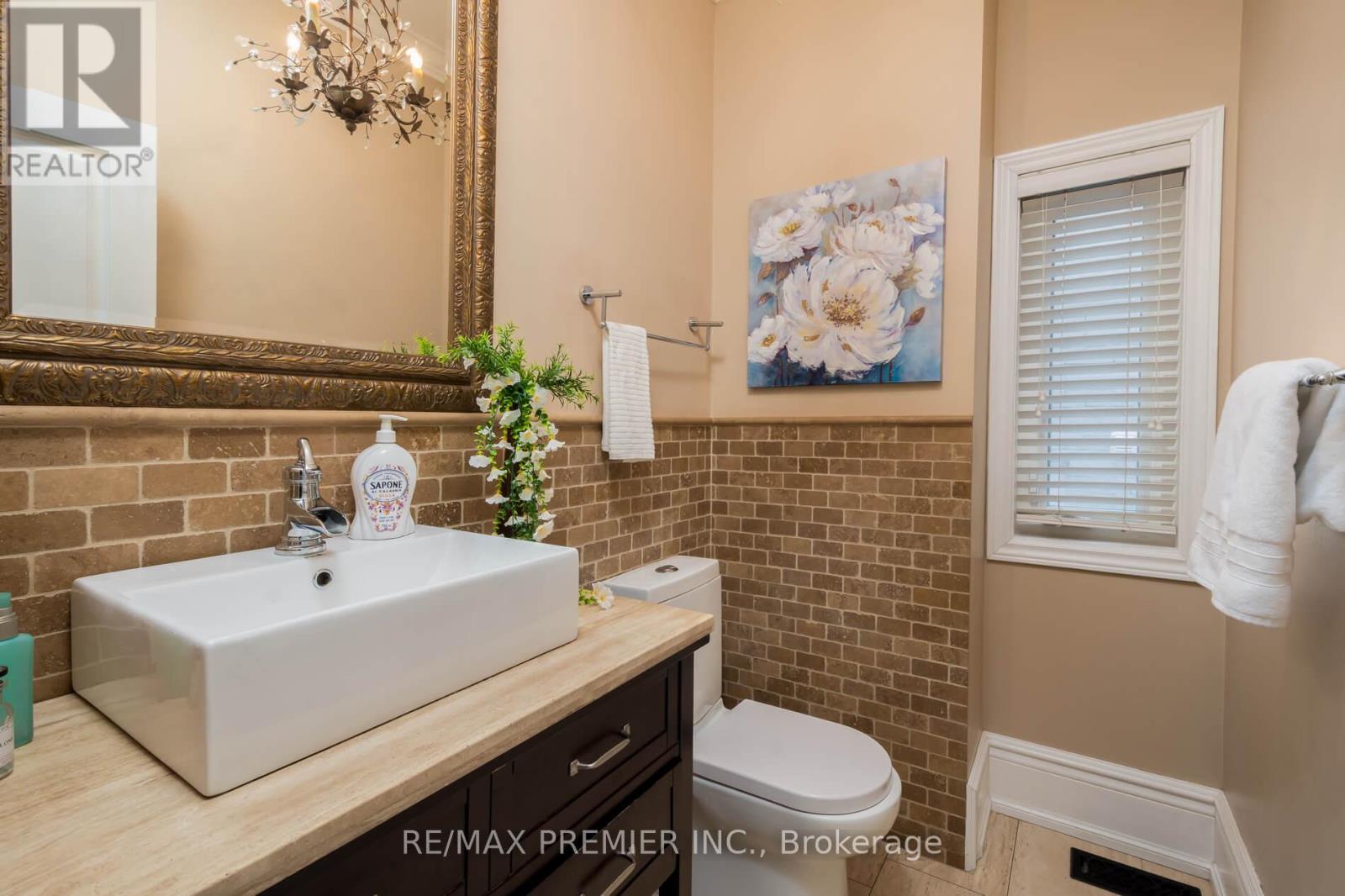 128 Clarence Street, Vaughan, Ontario  L4L 1L3 - Photo 20 - N12788706