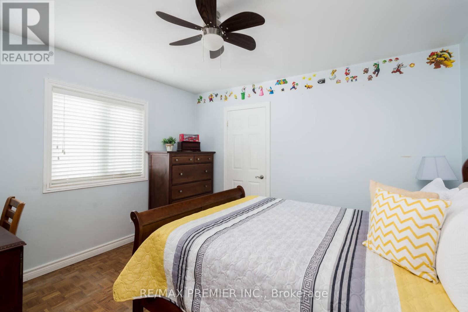 128 Clarence Street, Vaughan, Ontario  L4L 1L3 - Photo 30 - N12788706