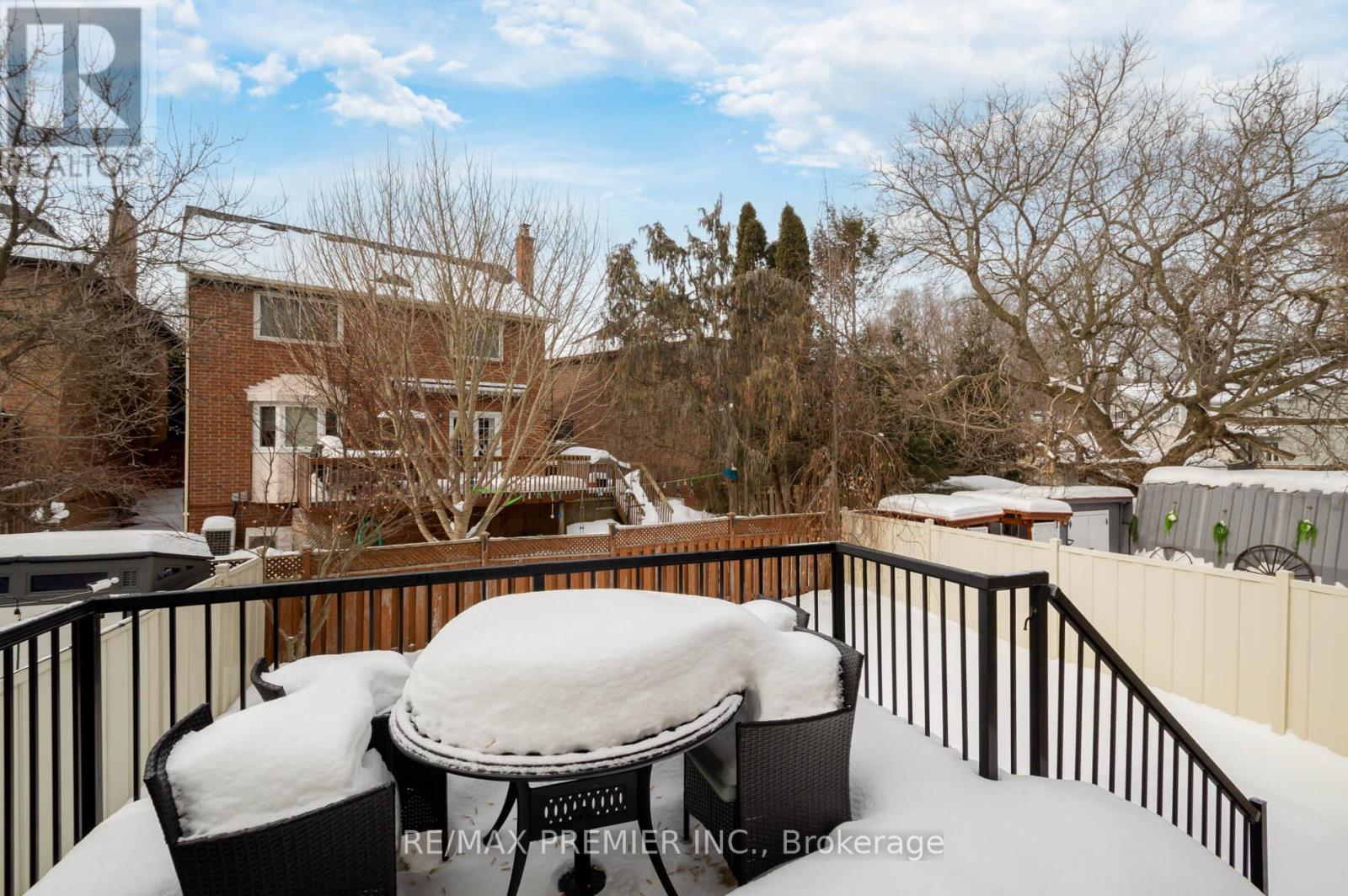 128 Clarence Street, Vaughan, Ontario  L4L 1L3 - Photo 41 - N12788706